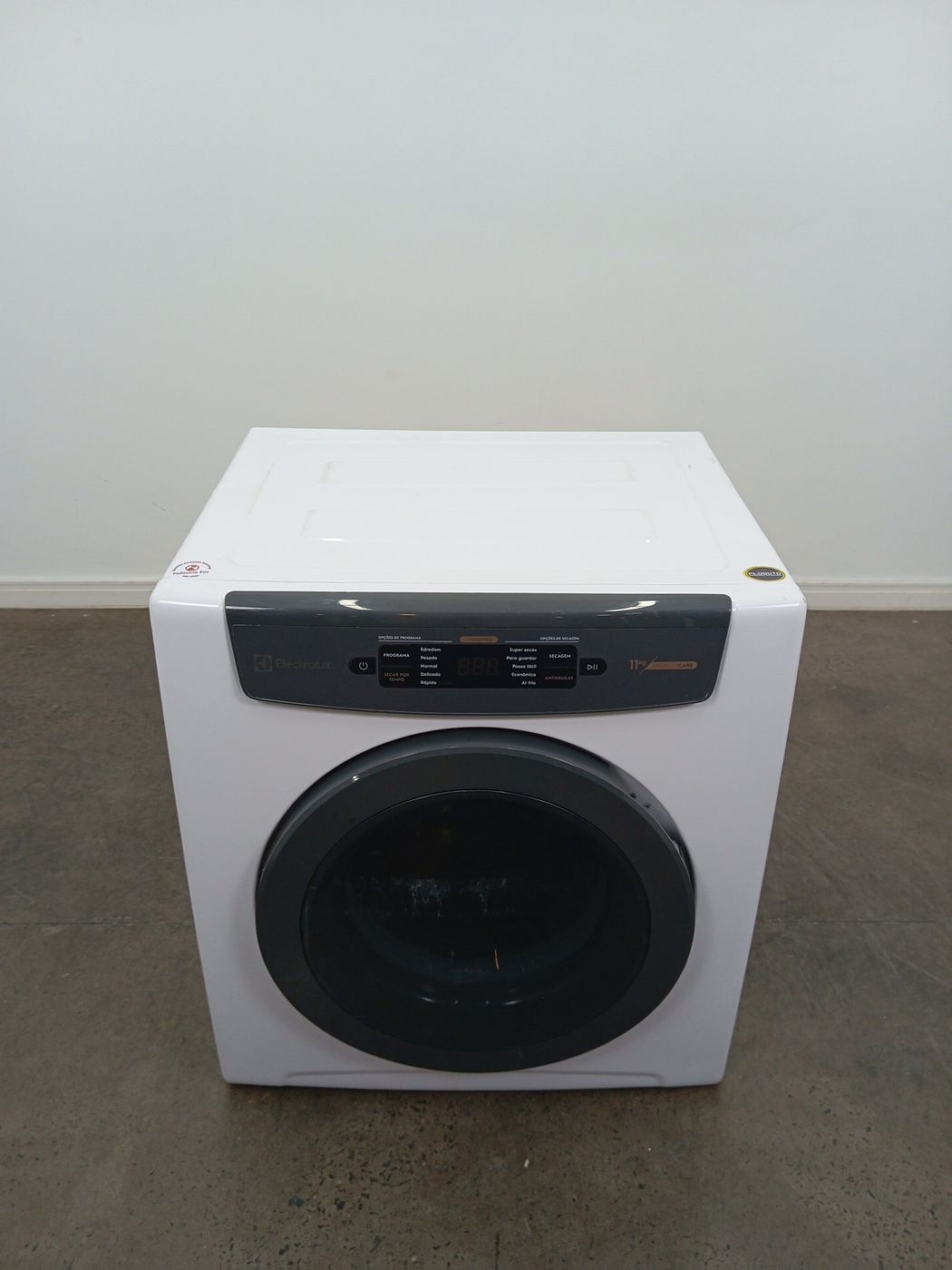 SECADORA ELECTROLUX SVB11 DE PAREDE E PISO 11