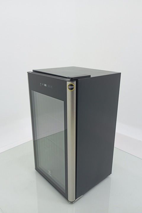 CERVEJEIRA ELECTROLUX BCG96 96L MULTI DRINKS 