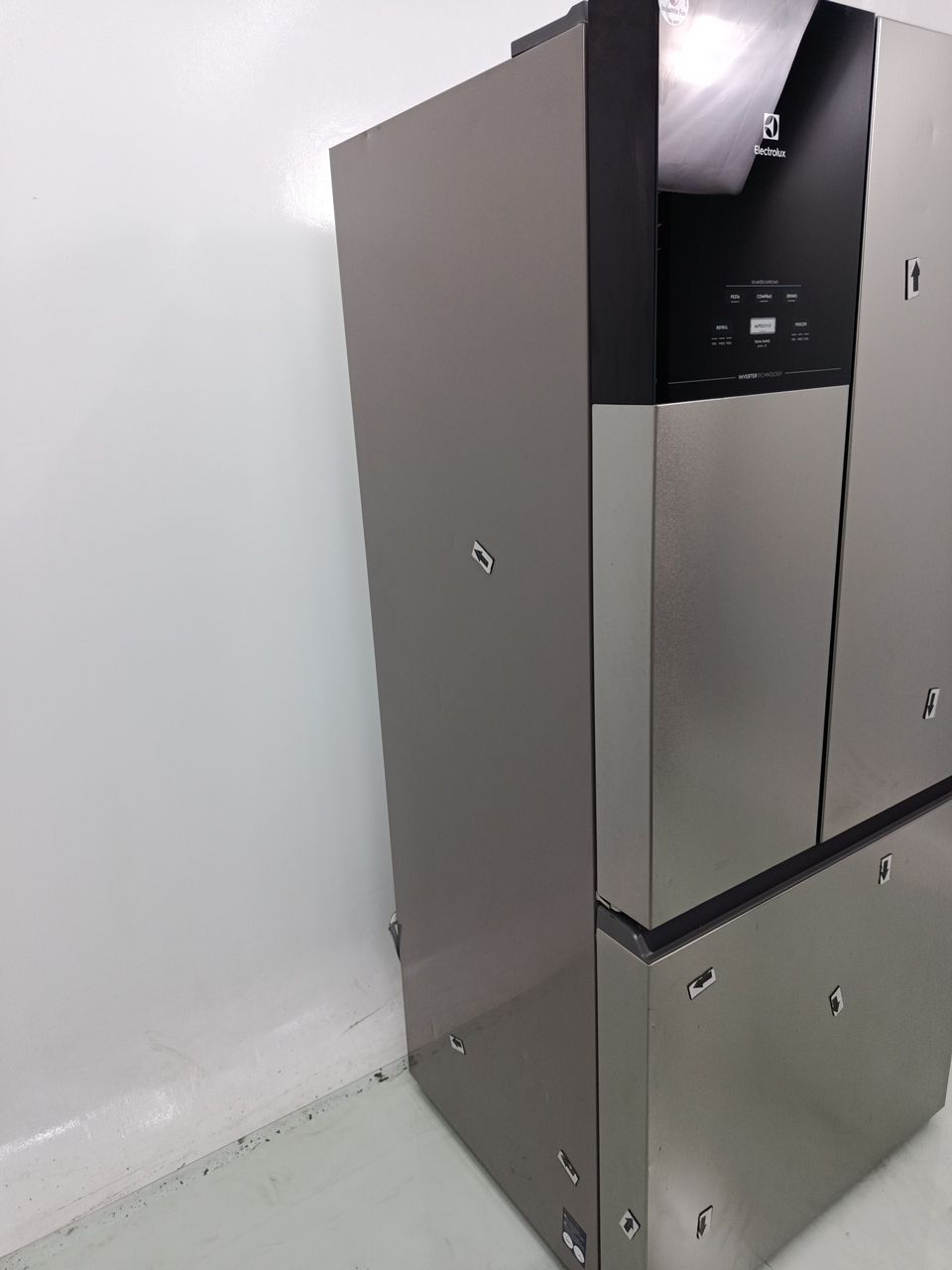 GELADEIRA ELECTROLUX IM8S FROST FREE INVERTER