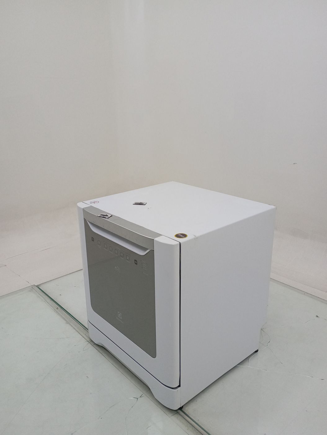 LAVA LOUCAS ELECTROLUX LV08B - Lava Louça Ele