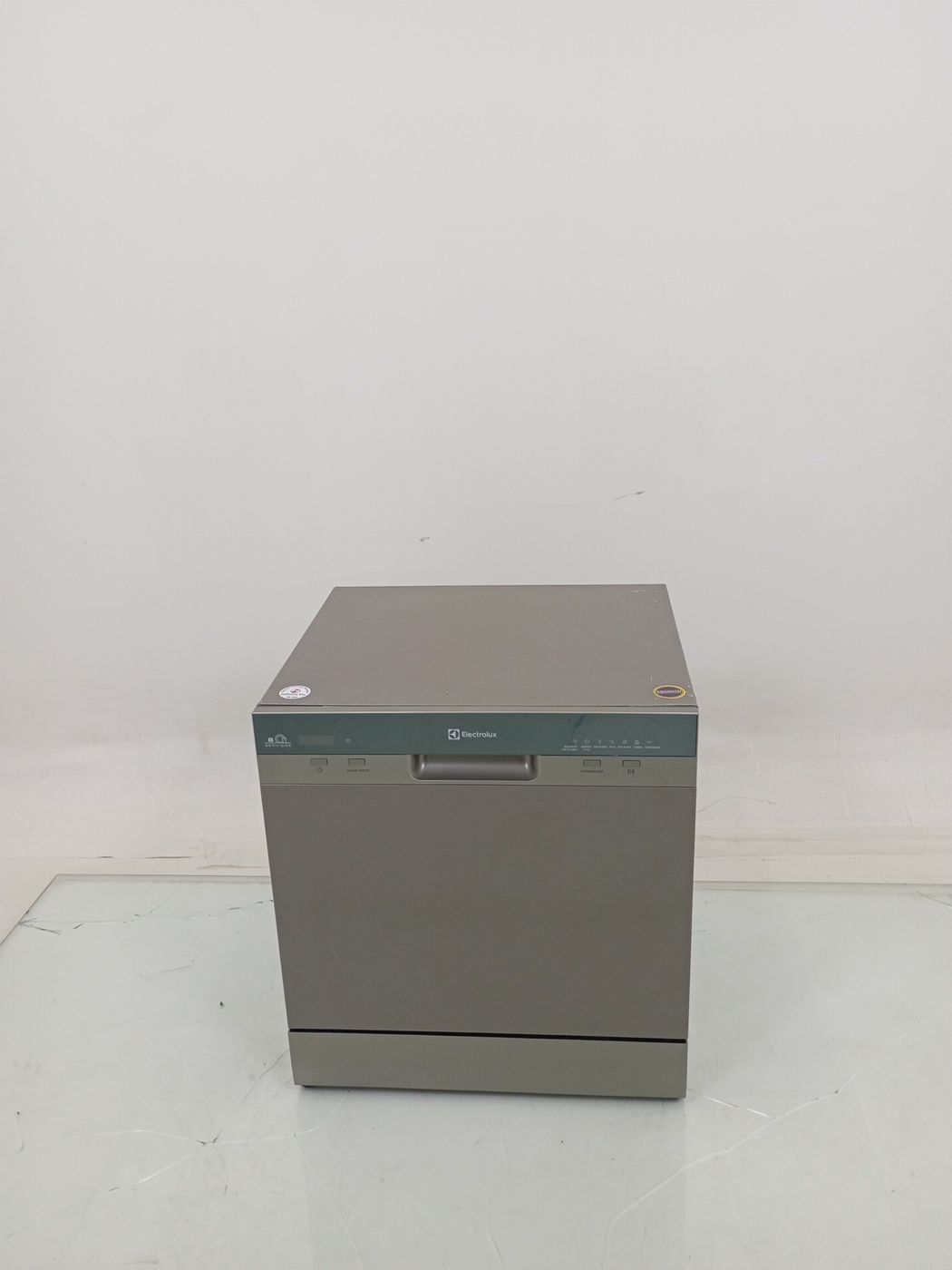 LAVA LOUCAS ELECTROLUX LL08S - Lava Louça Ele