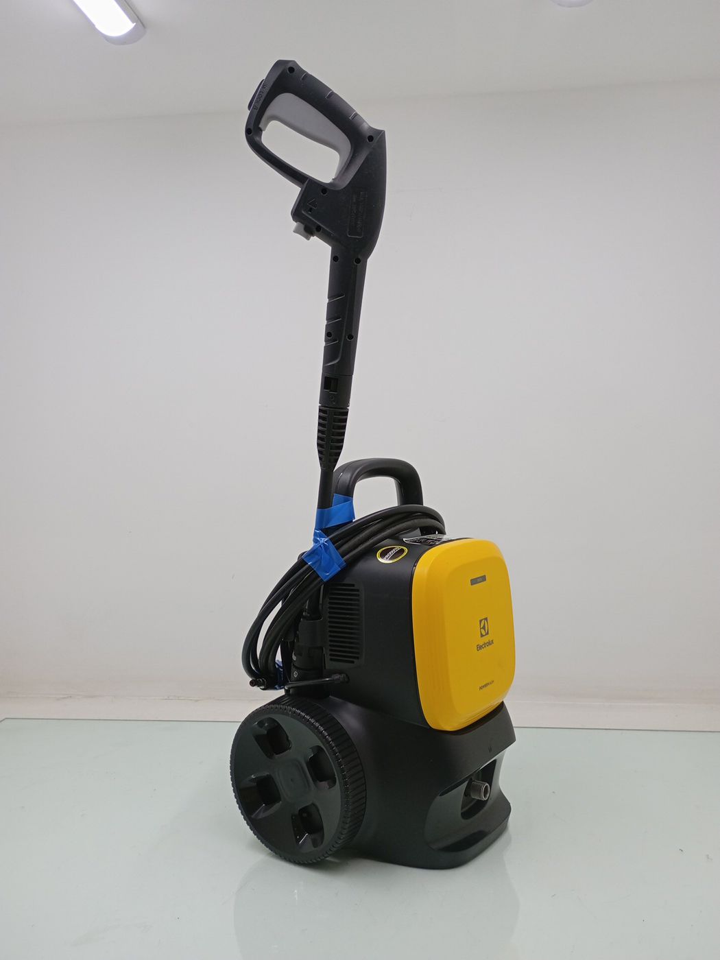 LAVADORA ALTA PRESSAO ELECTROLUX UWS2200 - PR