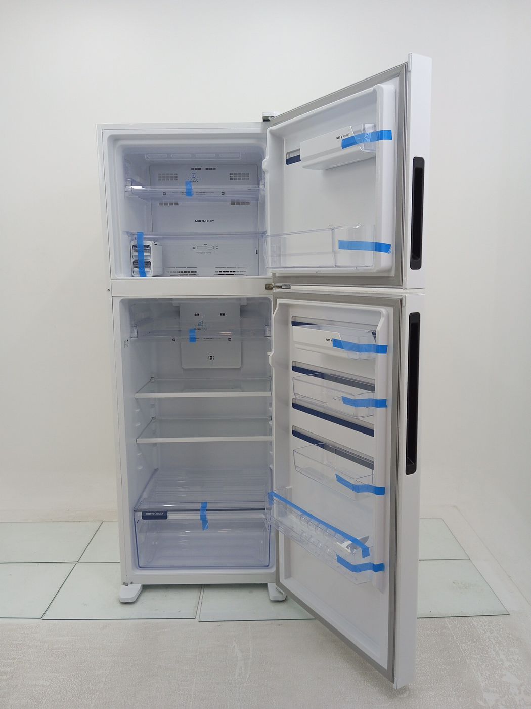REFRIGERADOR ELECTROLUX IT70 FROST FREE INVER