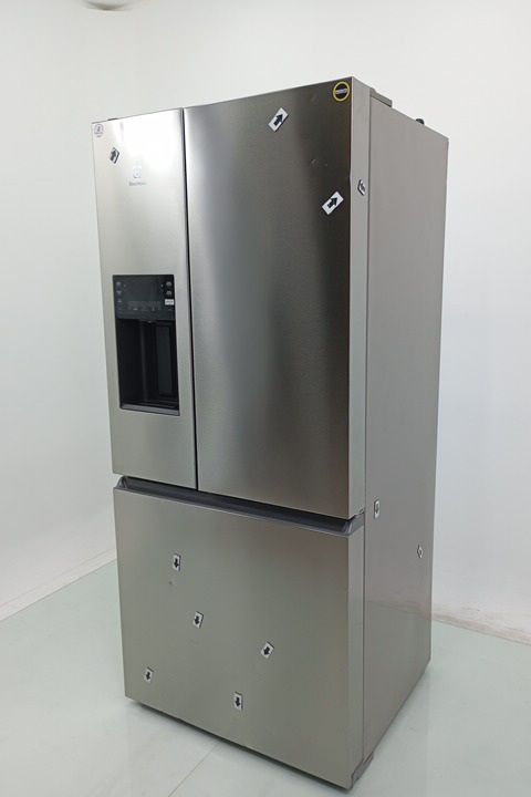 REFRIGERADOR ELECTROLUX IM8IS FROST FREE MULT