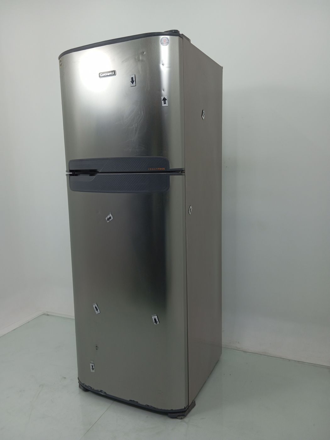 REFRIGERADOR CONTINENTAL TC56S FROST FREE 472