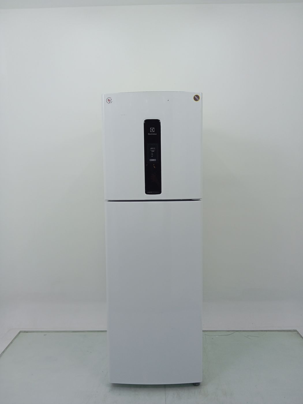 REFRIGERADOR ELECTROLUX IF46 FROST FREE  410L