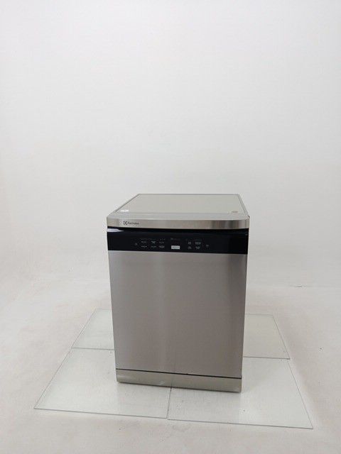 LAVA LOUCAS ELECTROLUX LL14X - Lava Louça Ele