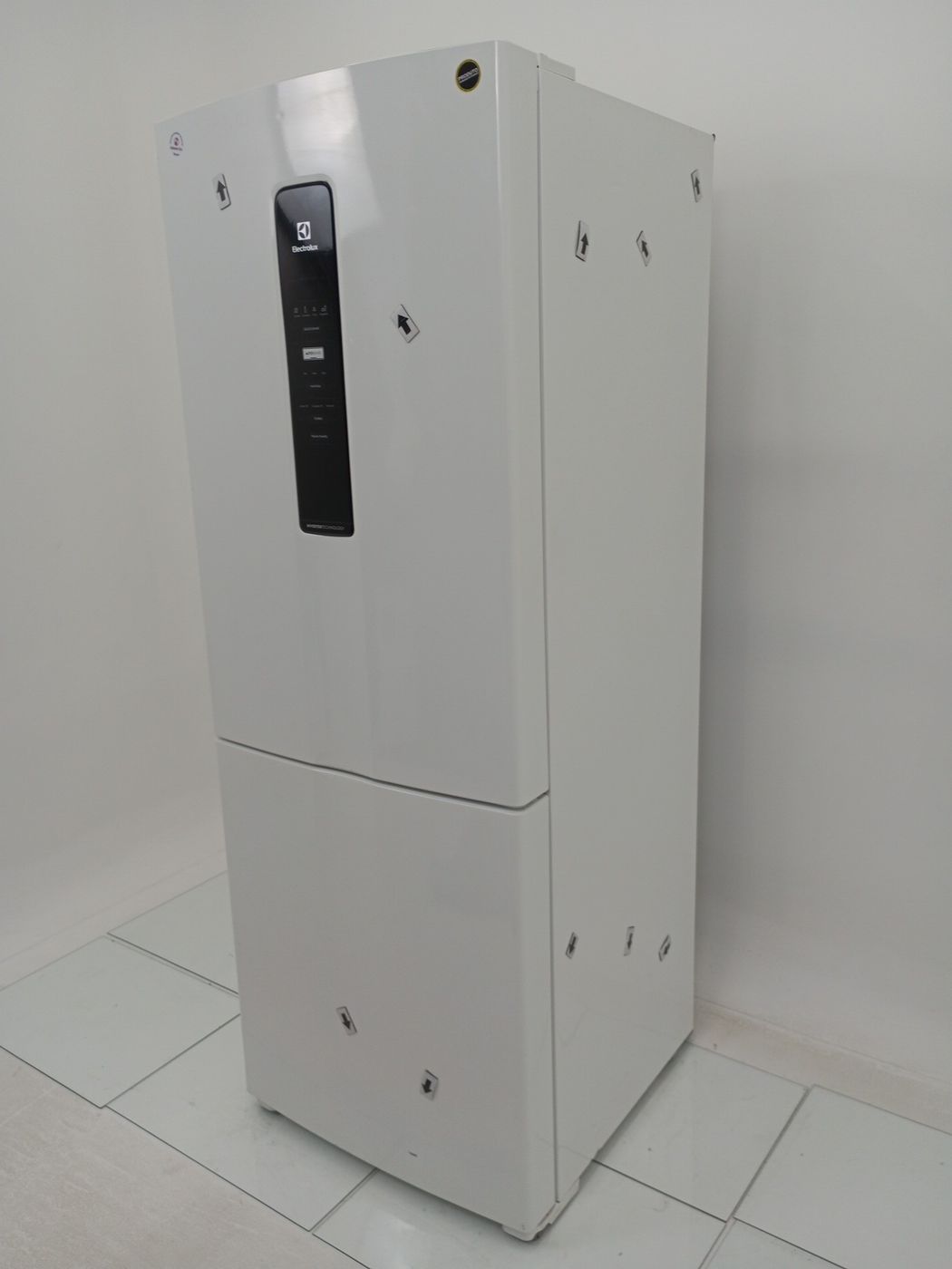 REFRIGERADOR ELECTROLUX IB55 DUAS PORTAS INVE