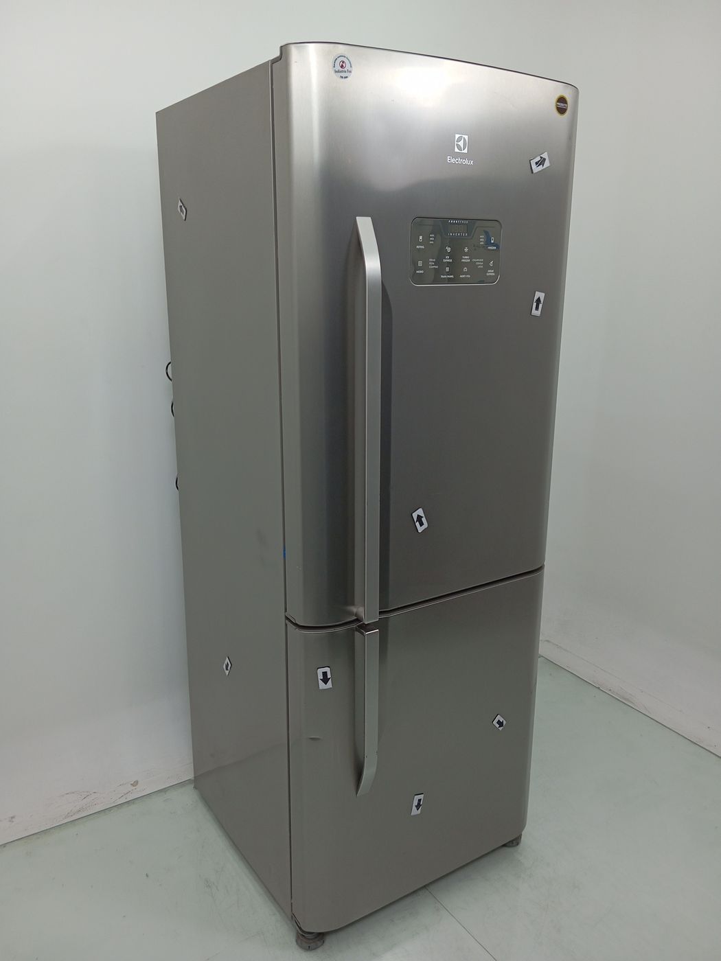 REFRIGERADOR ELECTROLUX IB53X DUAS PORTAS INV
