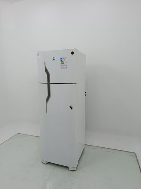 REFRIGERADOR ELECTROLUX DC35A CYCLE DEFROST 2