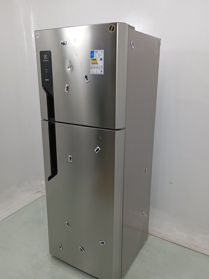 REFRIGERADOR ELECTROLUX TF71S FROST FREE 480L