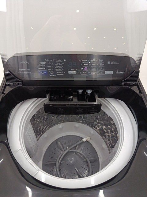 LAVADORA PANASONIC ANTIBACTERIA 18KG - TITANI
