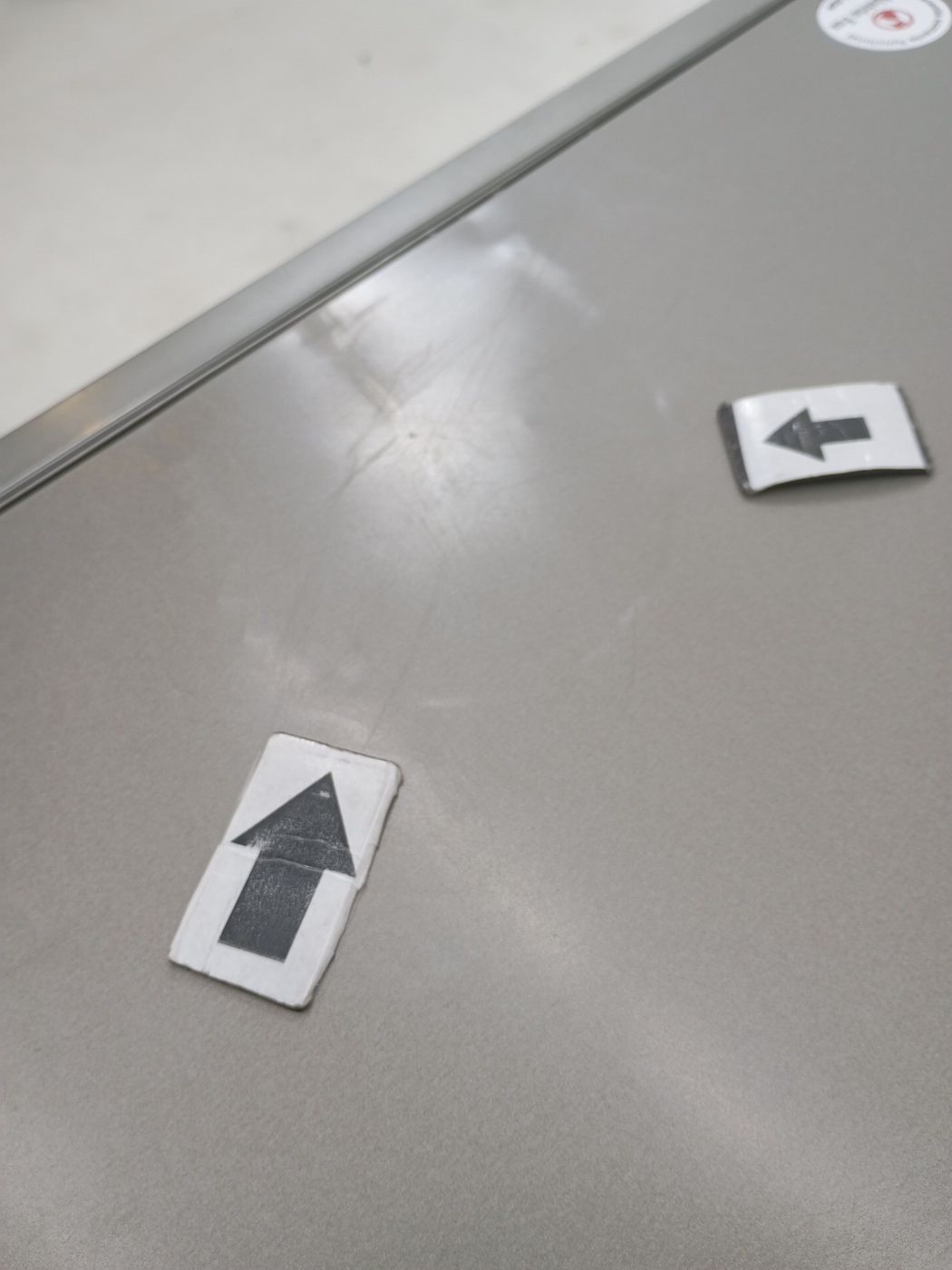 LAVA LOUCAS ELECTROLUX LL08S - Lava Louça Ele