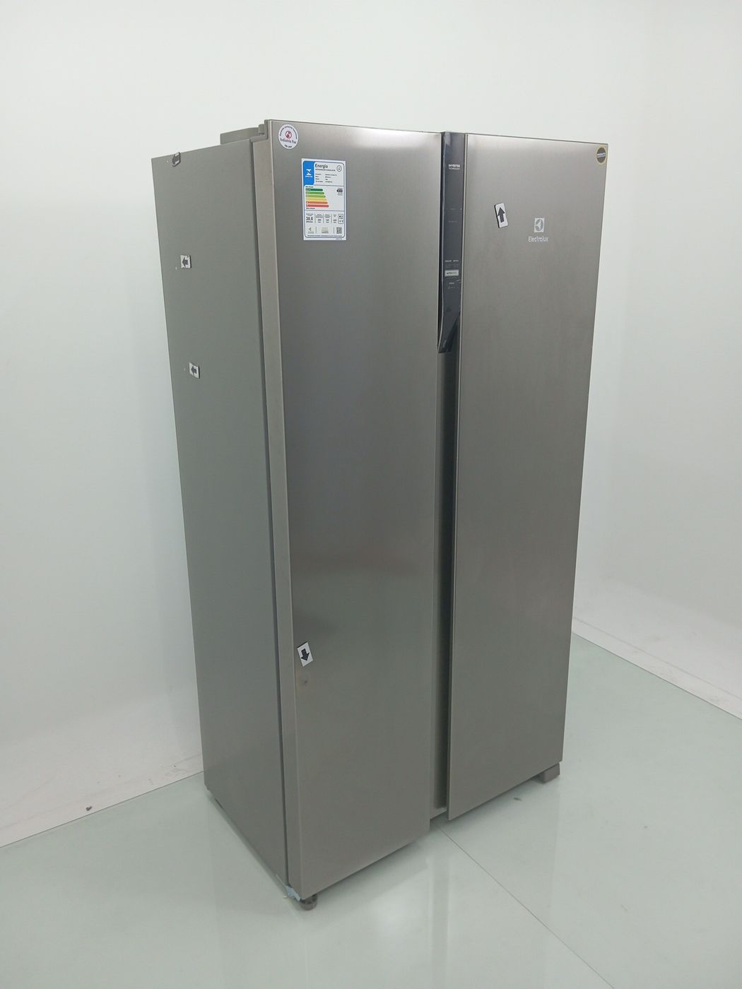 REFRIGERADOR ELECTROLUX IS4S SIDE BY SIDE FRO