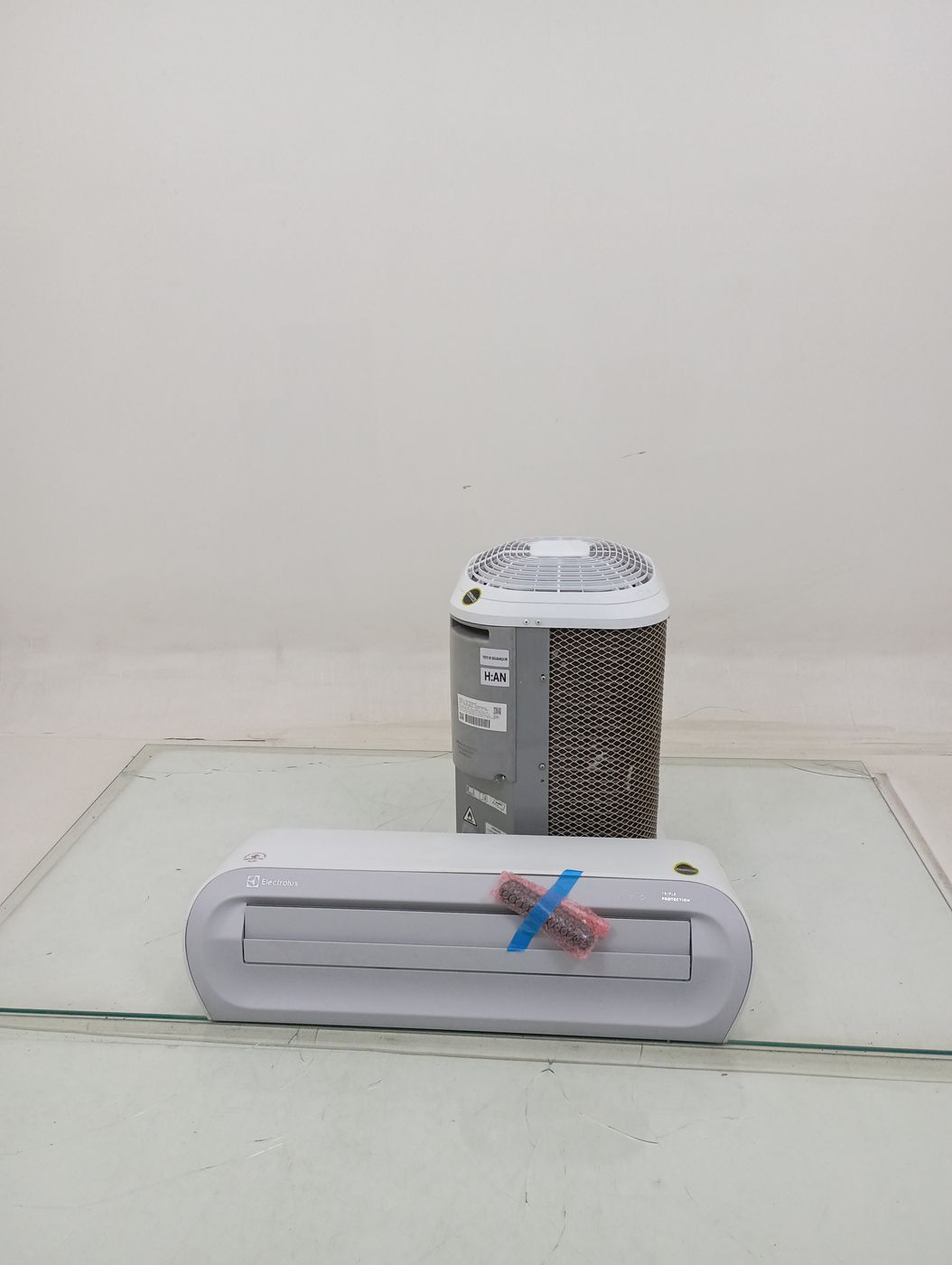 AR CONDICIONADO ELECTROLUX JI12F - SPLIT ELEC