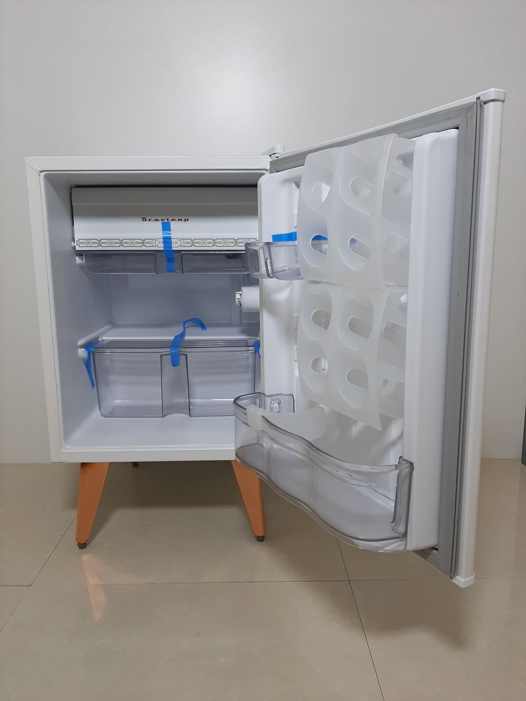 REFRIGERADOR BRASTEMP RETRO   76L - BRANCO