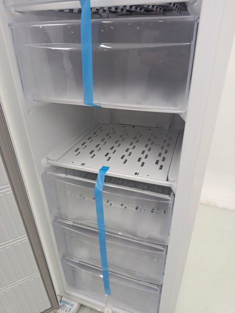 FREEZER ELECTROLUX FE23 VERTICAL CYCLE DEFROS