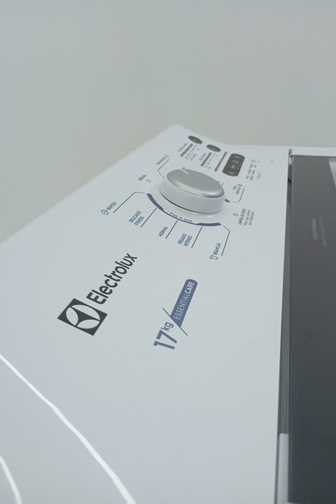 LAVADORA ELECTROLUX LED17 ROUPAS TOP LOAD 17K