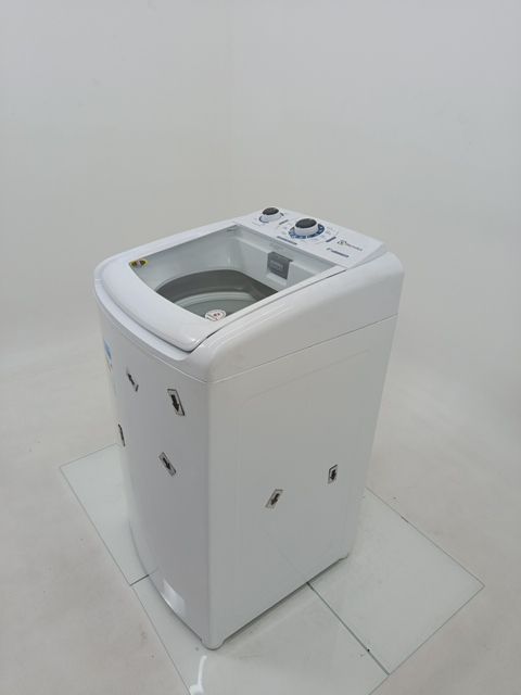 LAVADORA ELECTROLUX LED09 - Lavadora Electrol