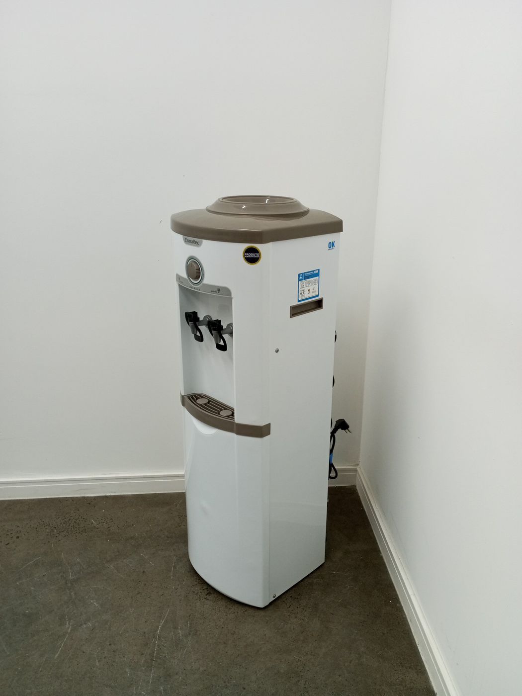 BEBEDOURO ESMALTEC DE COLUNA GARRAFAO ECG35B 
