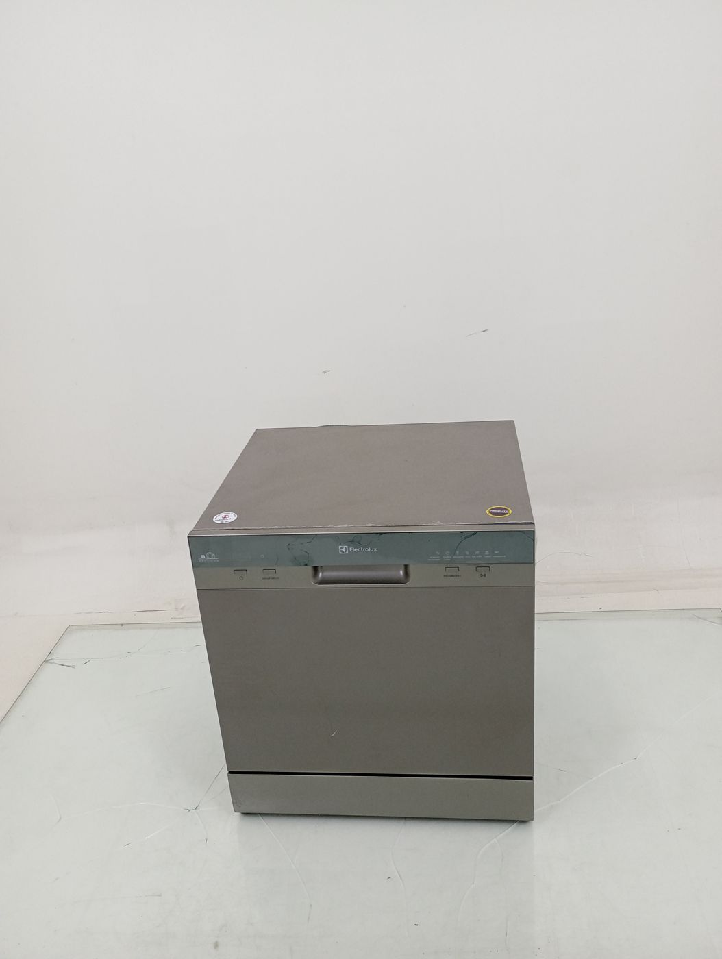 LAVA LOUCAS ELECTROLUX LL08S - Lava Louça Ele