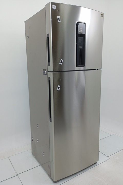 REFRIGERADOR ELECTROLUX IT70S FROST FREE INVE