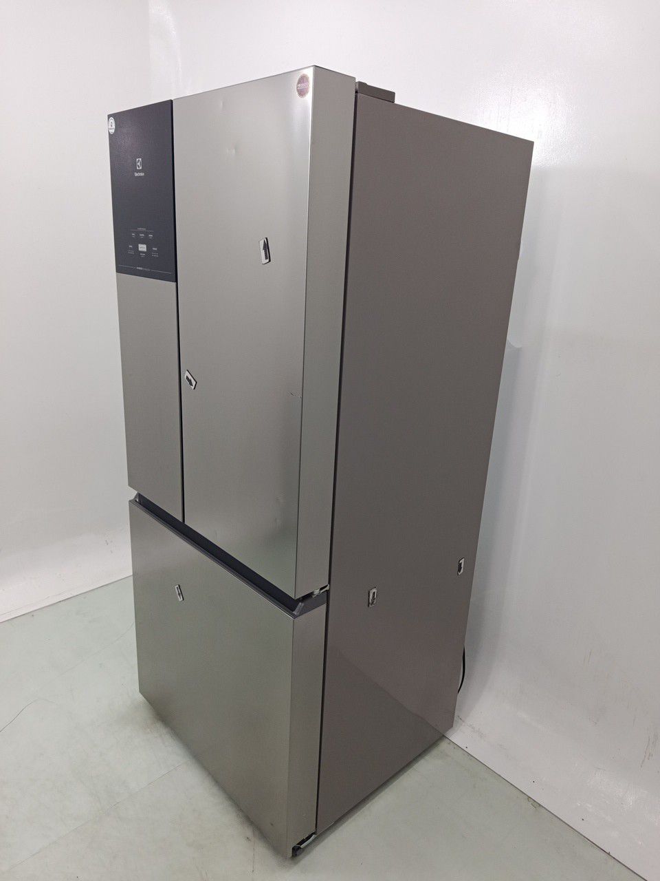 GELADEIRA ELECTROLUX IM8S FROST FREE INVERTER