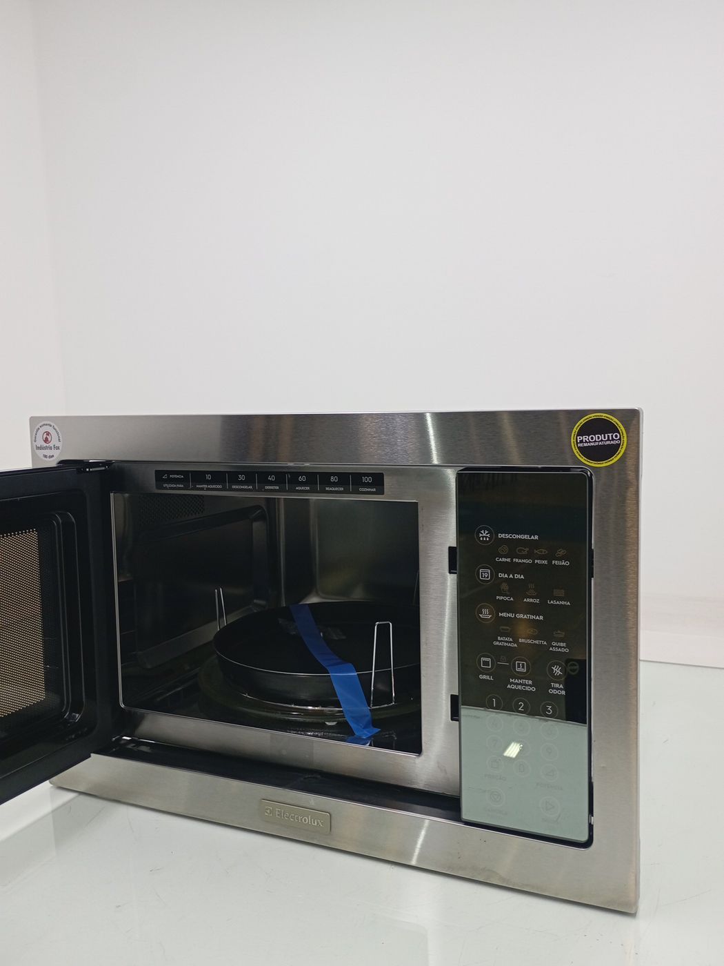 MICRO-ONDAS ELECTROLUX ME3HP DE EMBUTIR 34L H