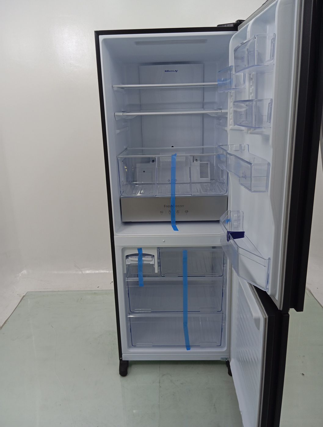 GELADEIRA PANASONIC BLACK GLASS FROST FREE 45