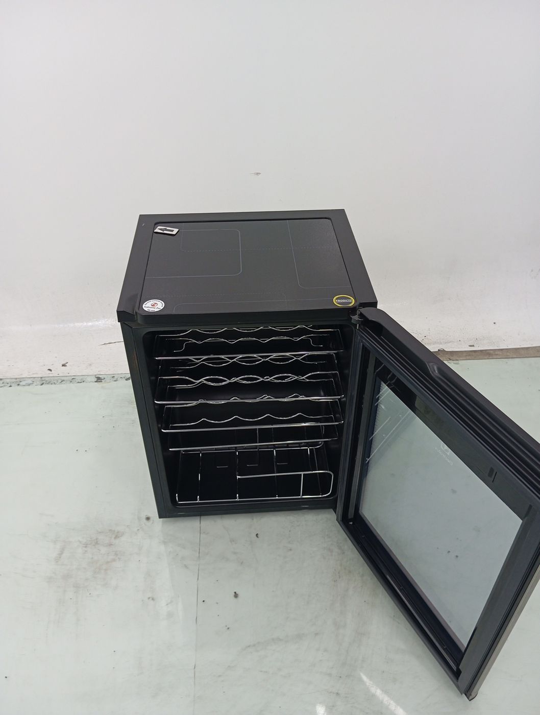 ADEGA ELECTROLUX ACS24 24 GARRAFAS - INOX