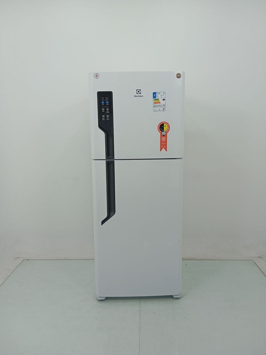 REFRIGERADOR ELECTROLUX TF55 - Refrigerador E