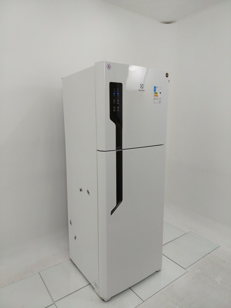REFRIGERADOR ELECTROLUX IT56 FROST FREE INVER