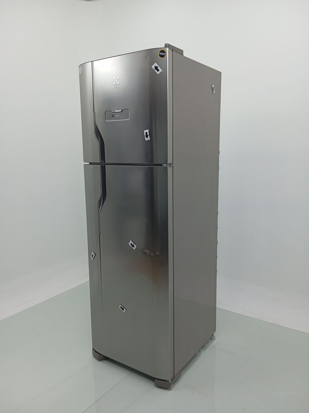 REFRIGERADOR ELECTROLUX DFX41 FROST FREE 371l