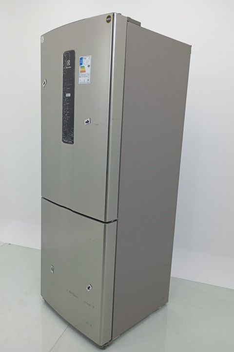 REFRIGERADOR ELECTROLUX IB7S FROST FREE INVER