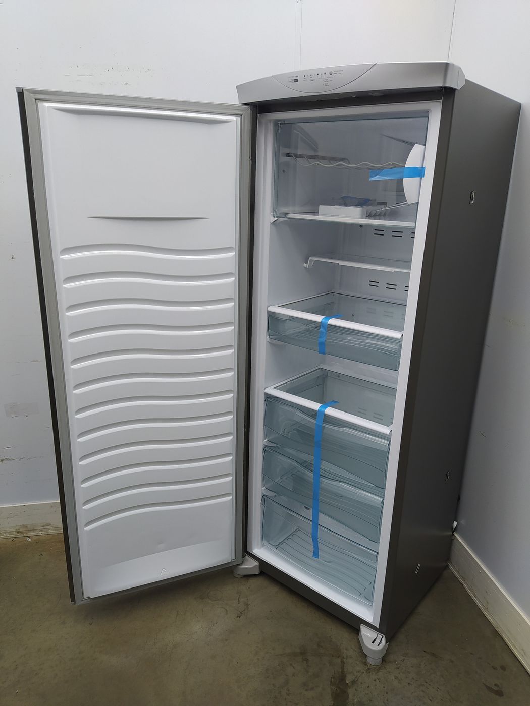 Freezer Brastemp 228l Vertical Flex Frost Free 1 Porta Inox TudoBônus