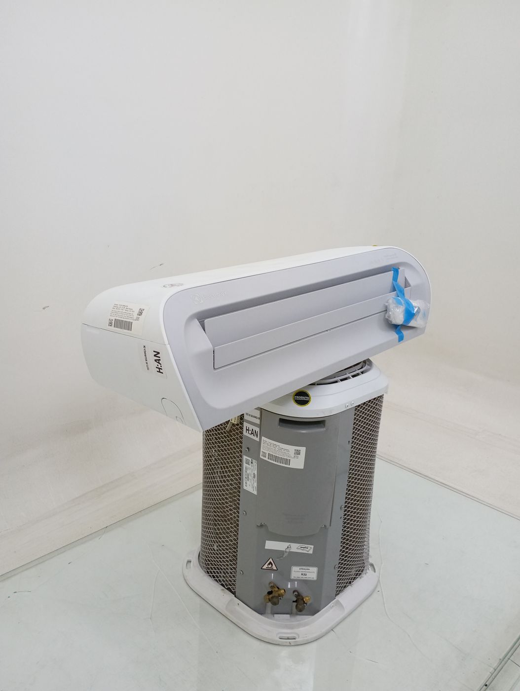 AR CONDICIONADO ELECTROLUX YI12R - Split Elec
