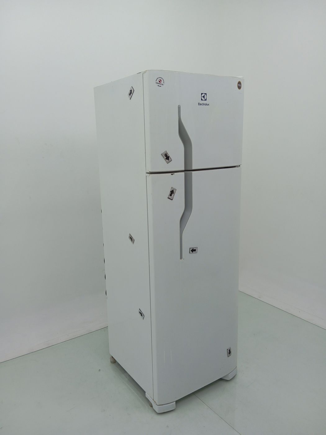 REFRIGERADOR ELECTROLUX DC35A   DUAS PORTAS C