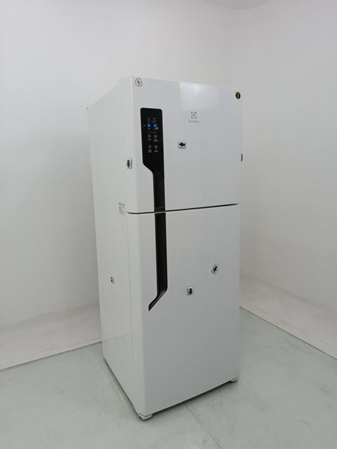 REFRIGERADOR ELECTROLUX TF55 - Refrigerador E