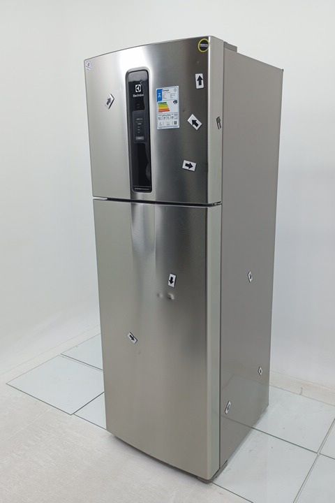 REFRIGERADOR ELECTROLUX IF43S FROST FREE INVE