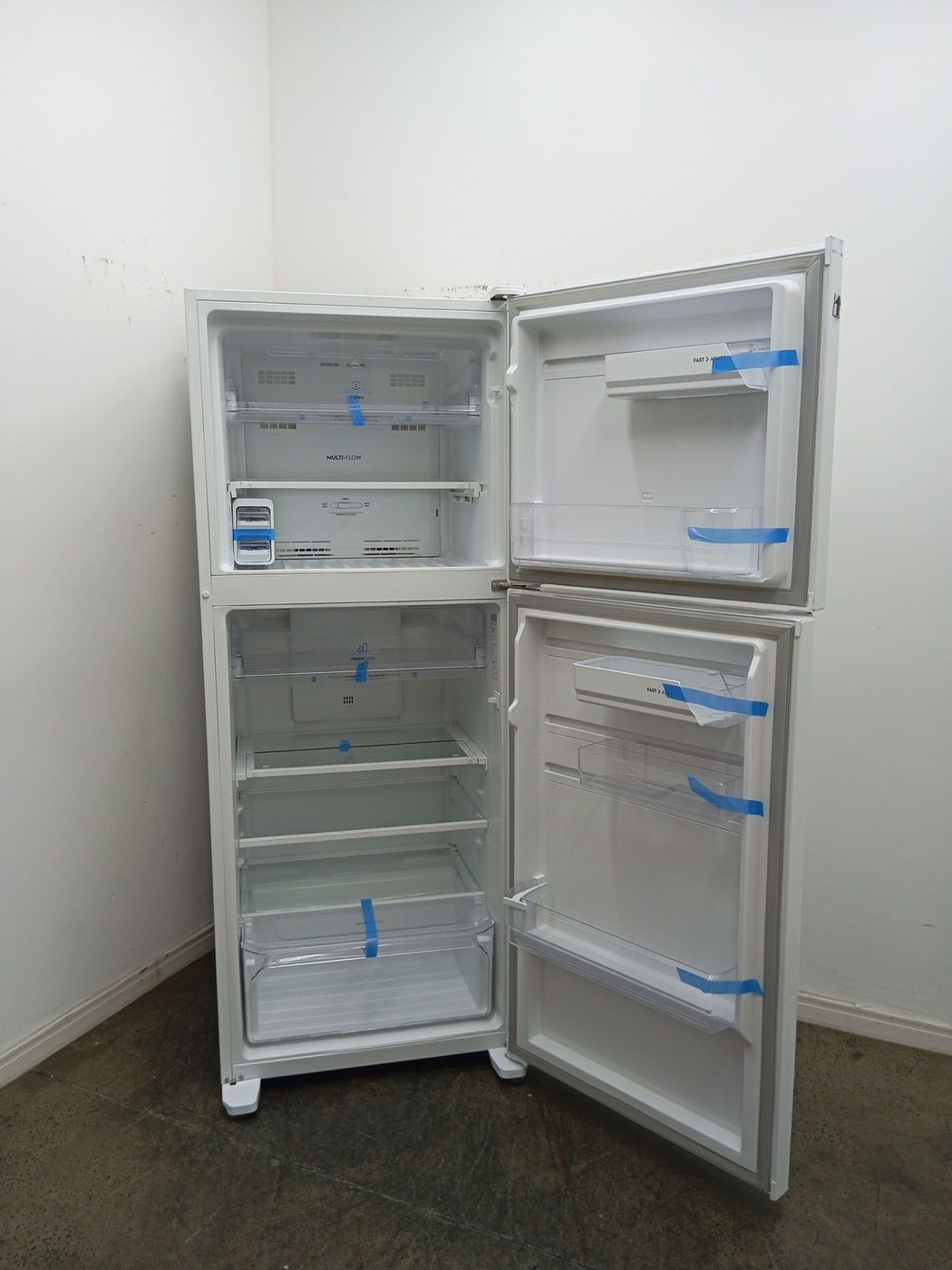 REFRIGERADOR ELECTROLUX IF55-   FROST FREE 43