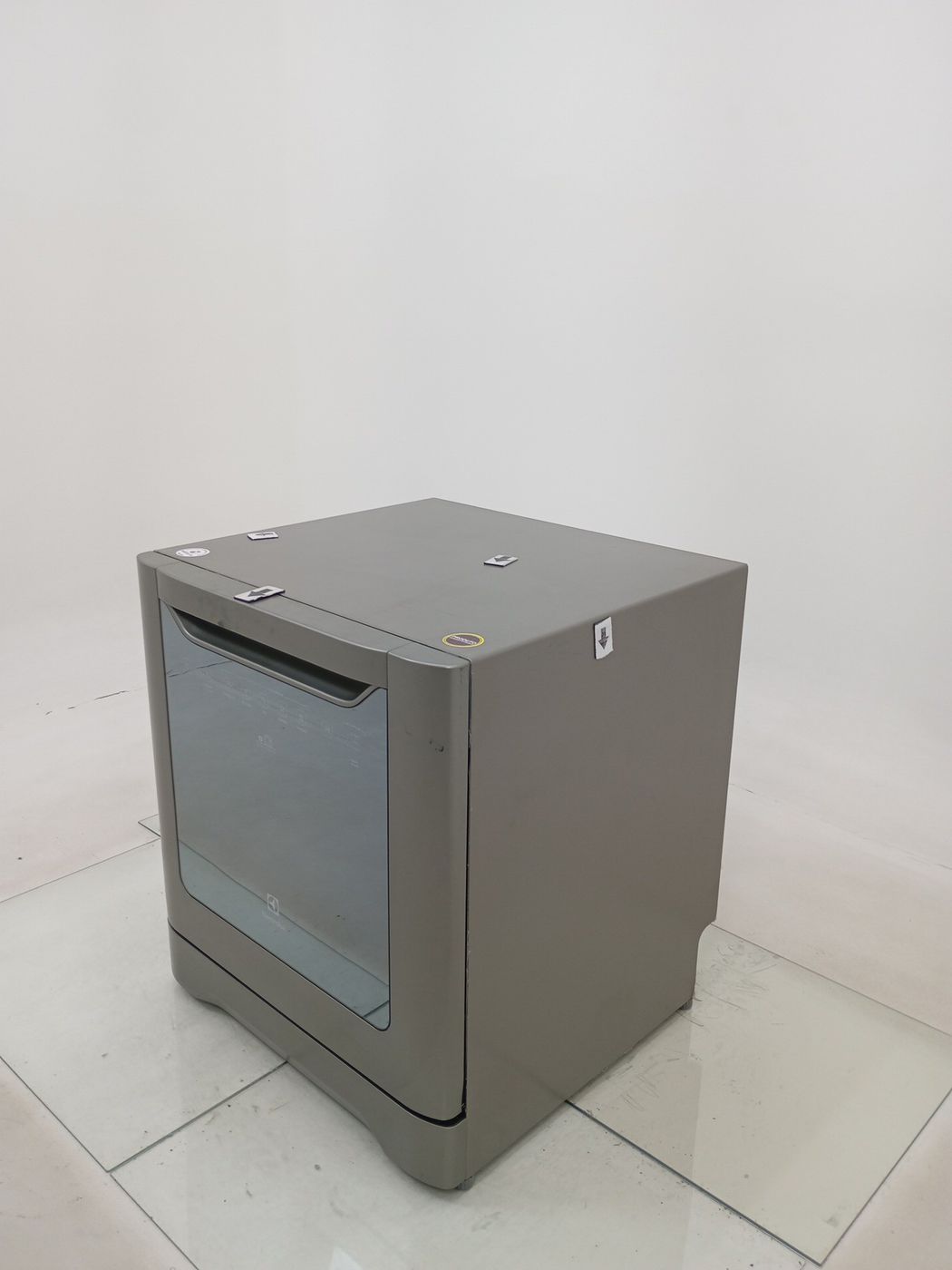 LAVA LOUCAS ELECTROLUX LE08S - Lava Louça Ele