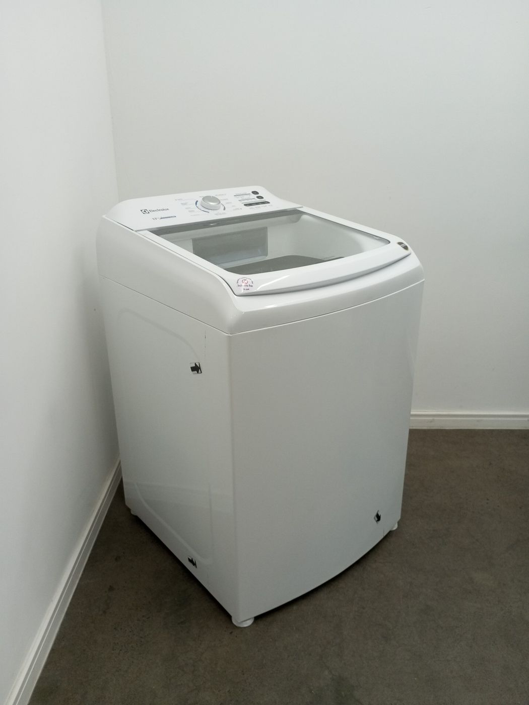 LAVADORA ELECTROLUX LED17 ROUPAS TOP LOAD 17K