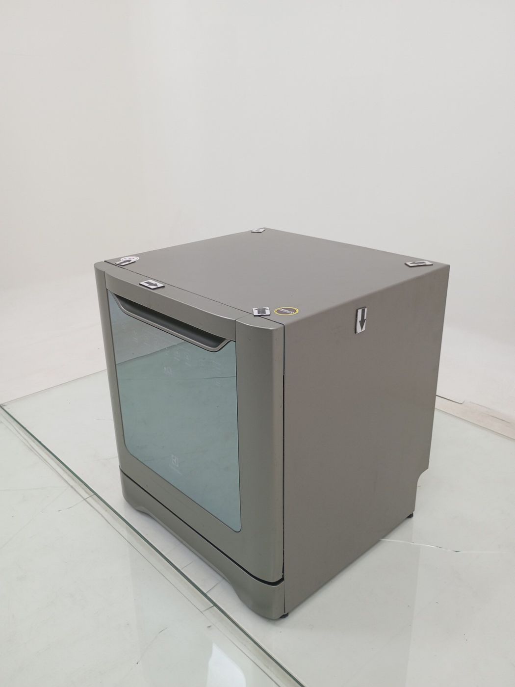 LAVA LOUCAS ELECTROLUX LE08S - Lava Louça Ele