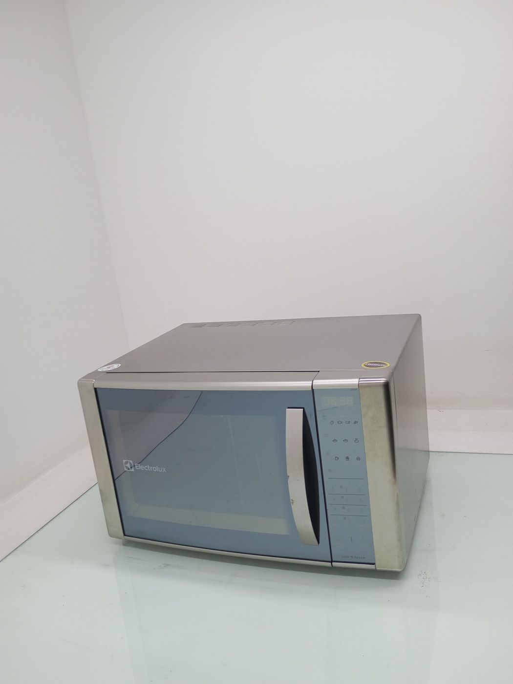 MICRO-ONDAS ELECTROLUX ME41X - Micro-Ondas El