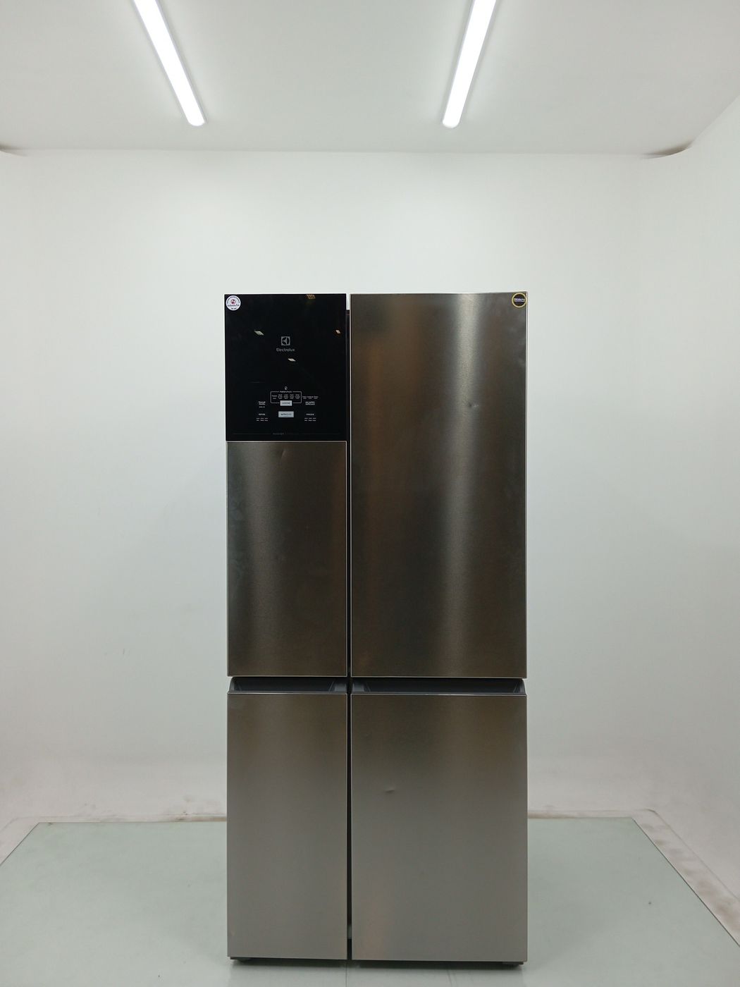 REFRIGERADOR ELECTROLUX IQ8S FROST FREE MULTI