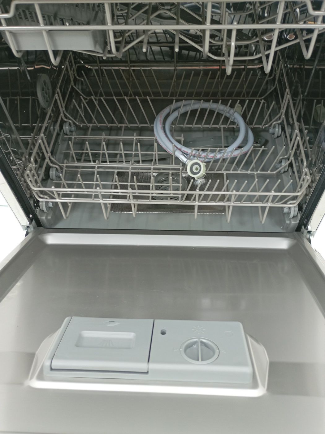 LAVA LOUCAS ELECTROLUX LV08B 8 SERVICOS - BRA