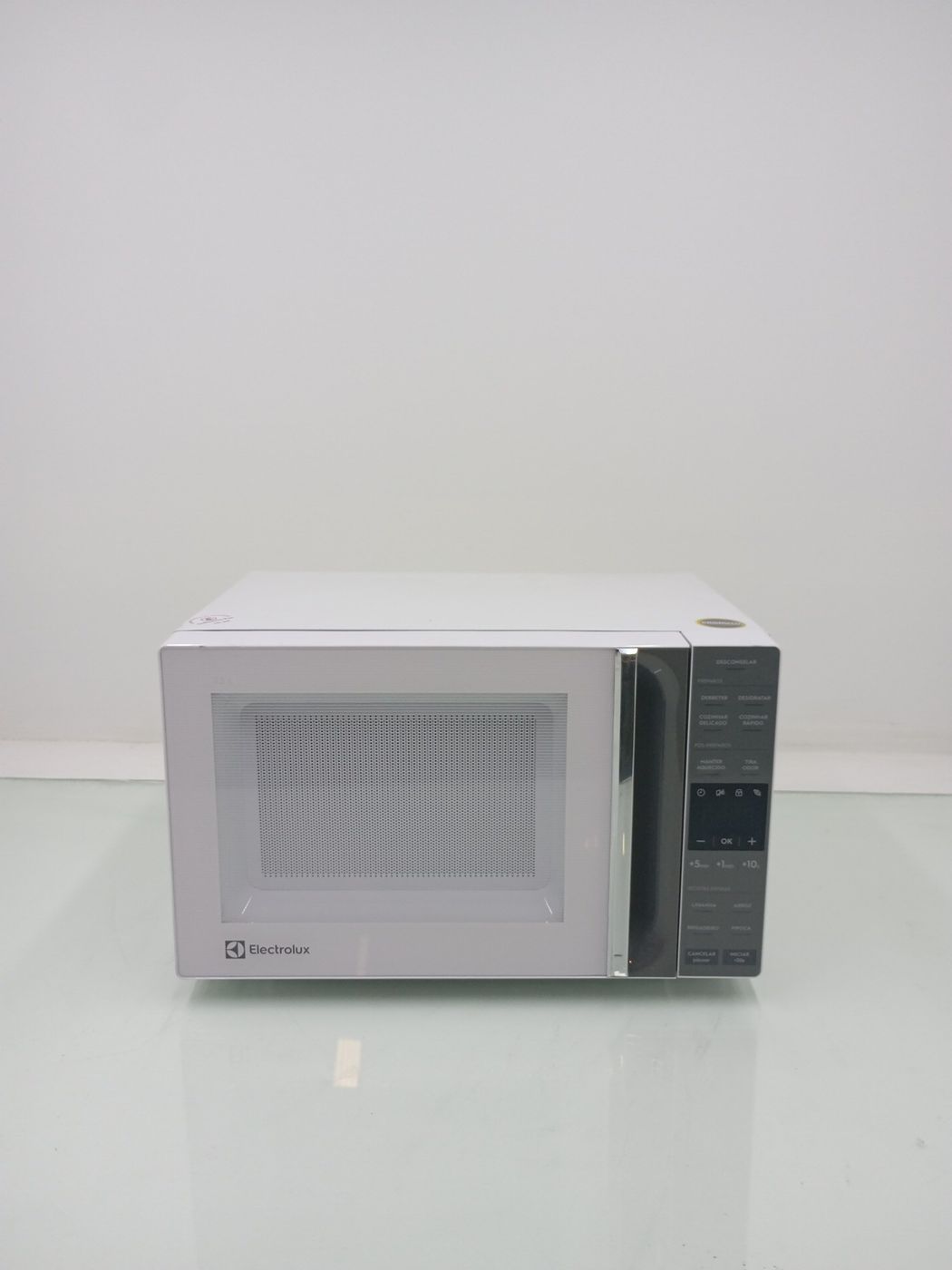 MICRO-ONDAS ELECTROLUX ME23B 23L - BRANCO