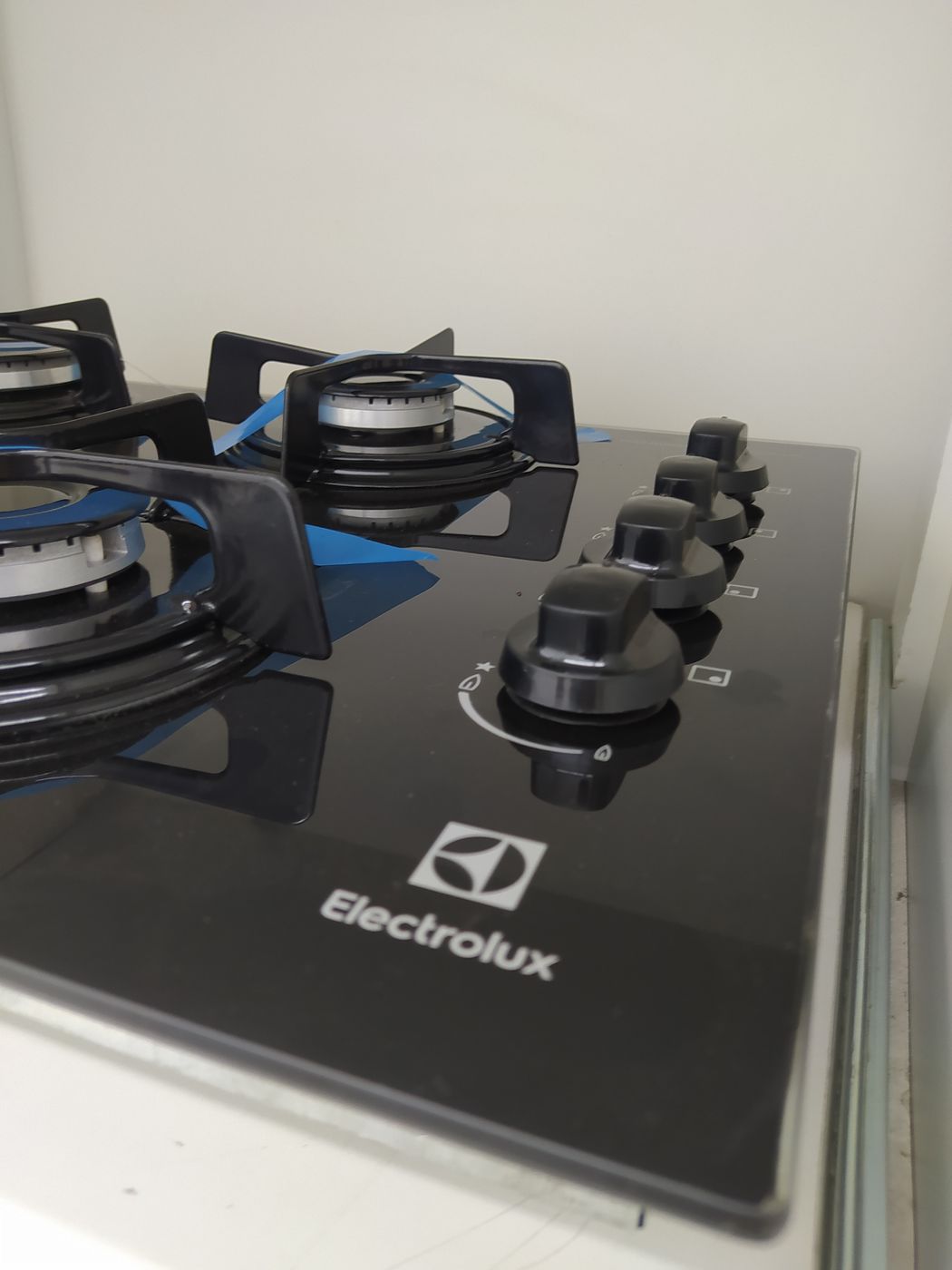 Cooktop Electrolux Ke4gp Gas 4q Ke4gp Preto TudoBônus