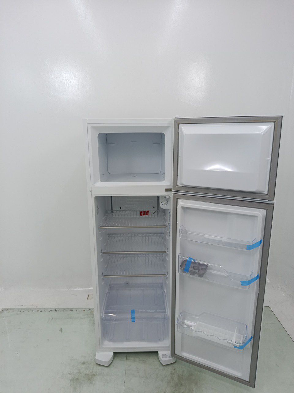 GELADEIRA ELECTROLUX DC35A CYCLE DEFROST 260L