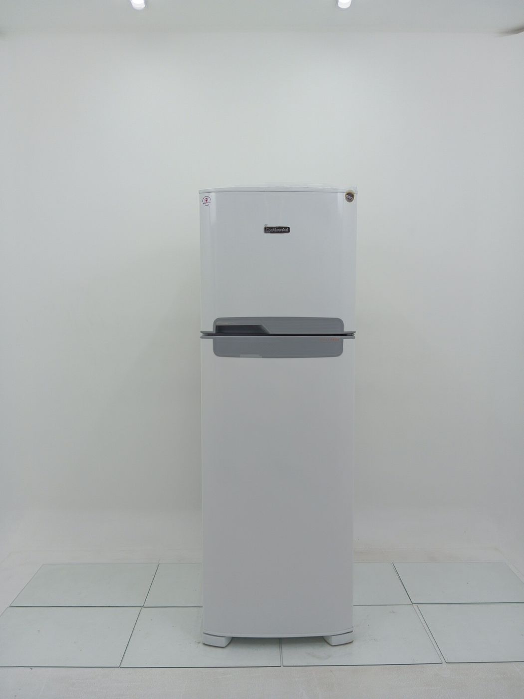 REFRIGERADOR ELECTROLUX TC41-   FROST FREE 37